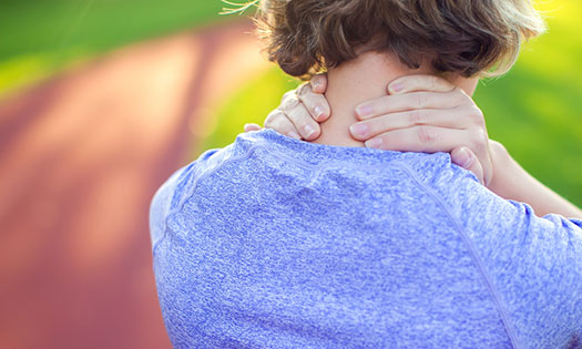 Masaje y dolor de espalda en niños y adolescentes